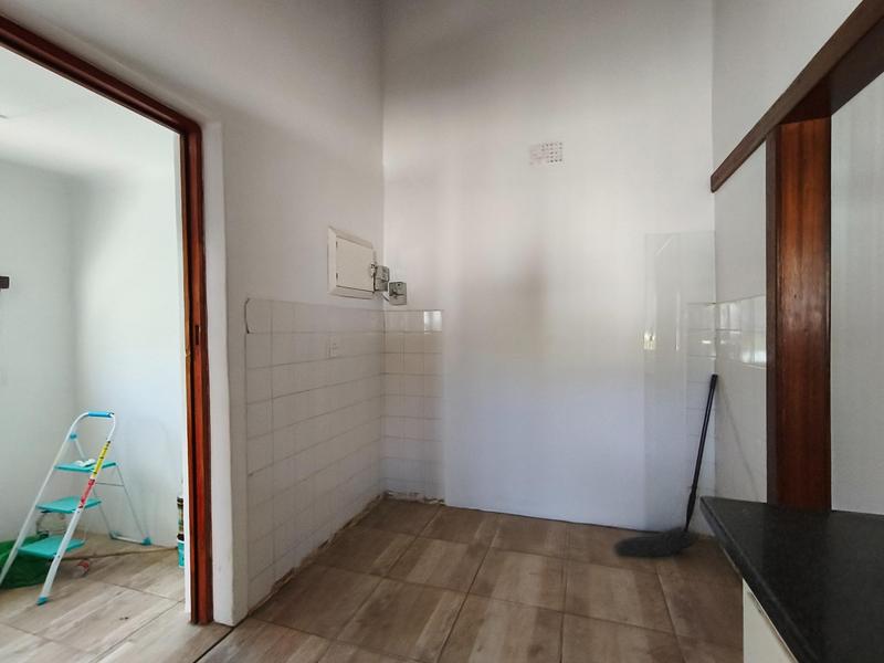 To Let Commercial Property for Rent in Mthata Eastern Cape